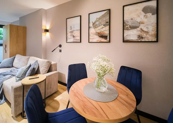 At Nadmorska 12- I Nad Morzem Sarbinowo